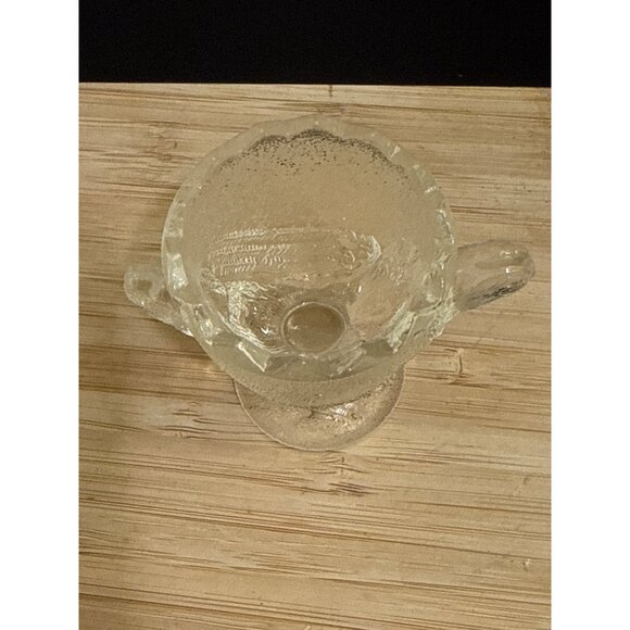 Vintage Clear Glass Hen-Shaped Egg Cup With Textured Design & Scalloped Rim - Picture 6 of 6